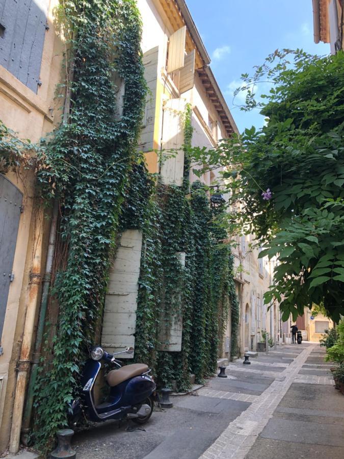 Studio De Charme A La Roquette Arles Eksteriør billede