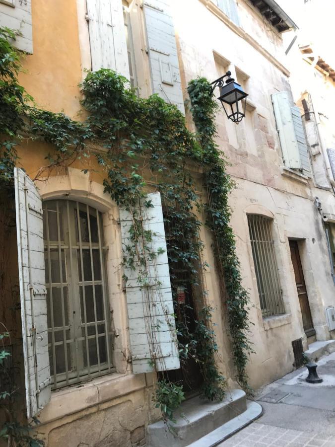 Studio De Charme A La Roquette Arles Eksteriør billede